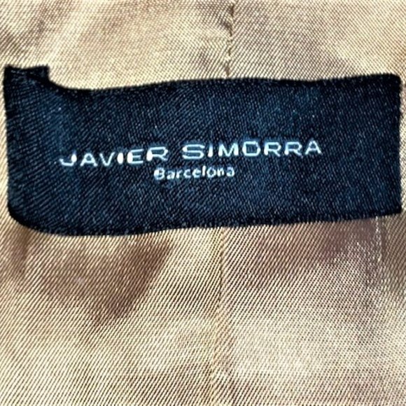 Javier Simorra Elegant, Sophisticated & Sparkly Designer Skirt Suit - Picture 14 of 16